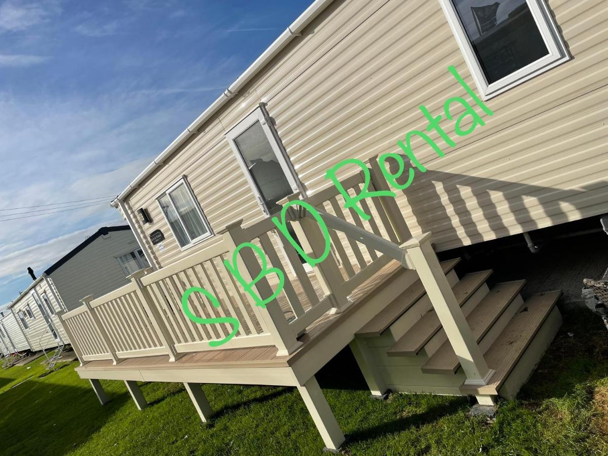 Summer Breeze Deluxe Caravan Rental Saint Osyth Εξωτερικό φωτογραφία